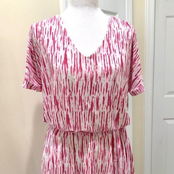 NWT Inc. Dress Pink Slip-on Lightweight Midi Women Short Sleeves Size Medium - Picture 2 of 12